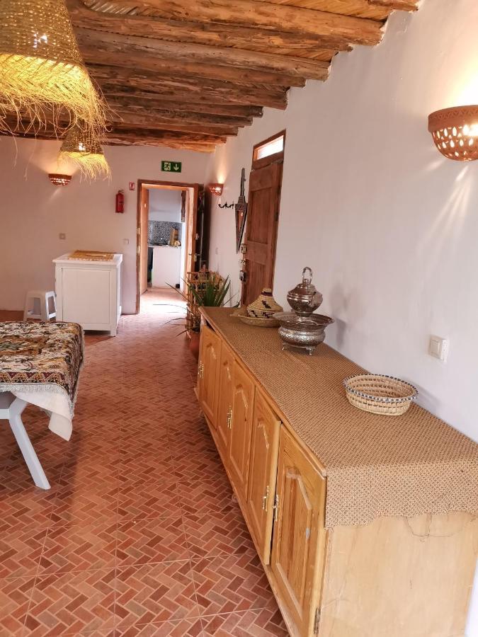 Ksar Montana Hotel, Chambres Piscine Taforhalt Bagian luar foto