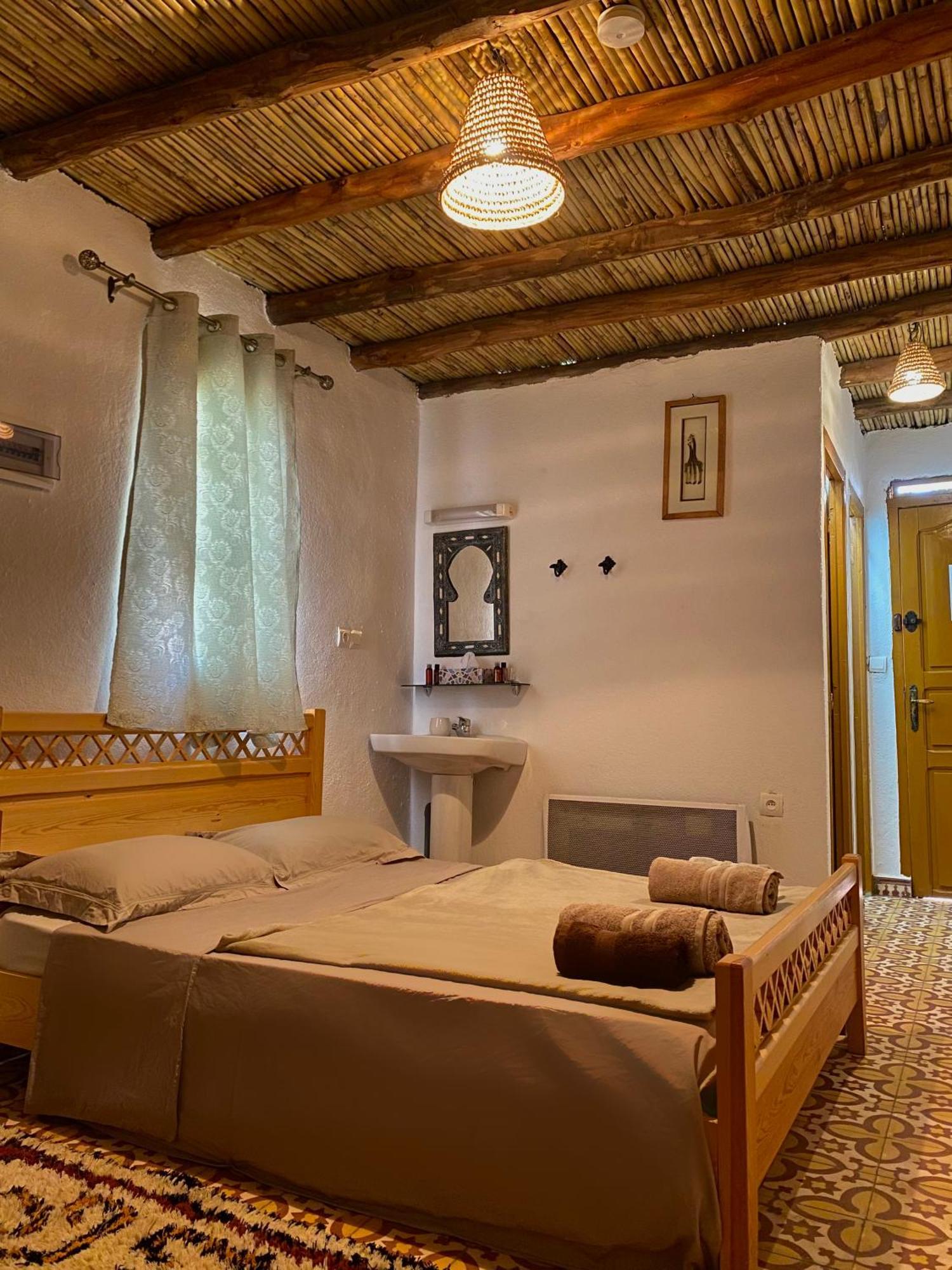 Ksar Montana Hotel, Chambres Piscine Taforhalt Bagian luar foto