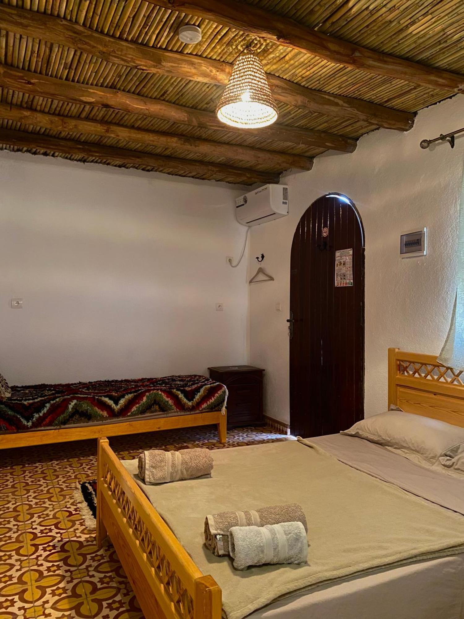 Ksar Montana Hotel, Chambres Piscine Taforhalt Bagian luar foto