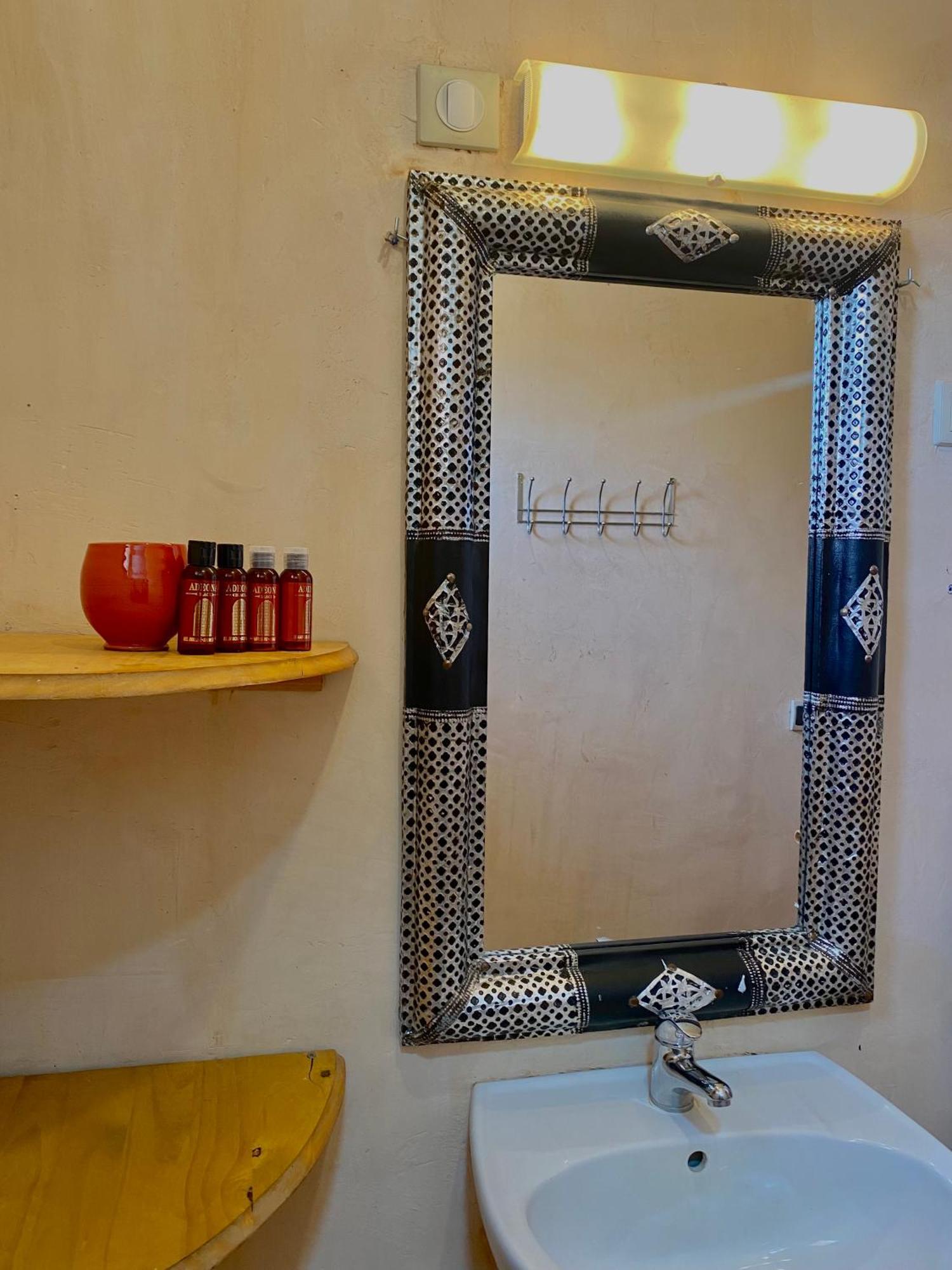 Ksar Montana Hotel, Chambres Piscine Taforhalt Bagian luar foto